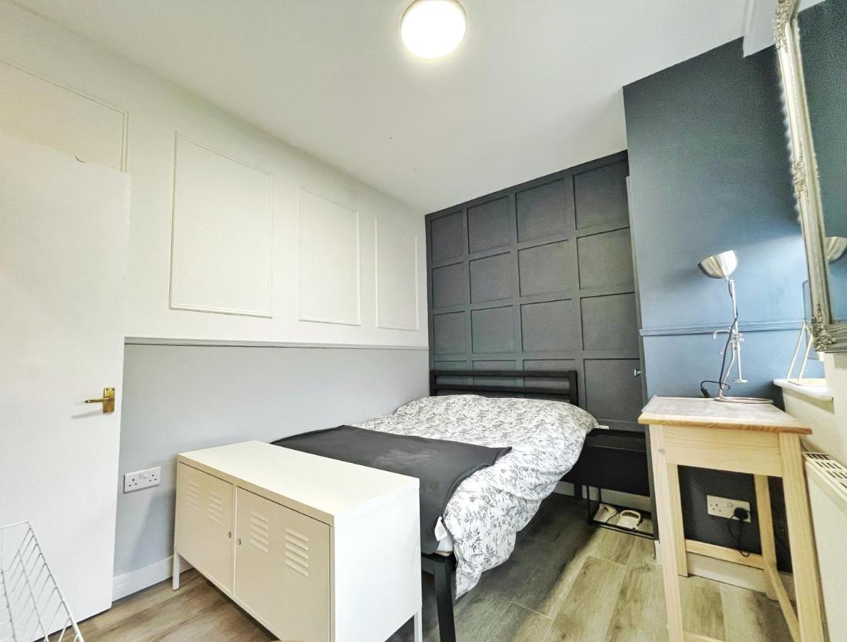 Adeamstays Provides Beautiful Centrally Located 1 And 2 Bed Apartments On Liverpools Boulevard Ngoại thất bức ảnh