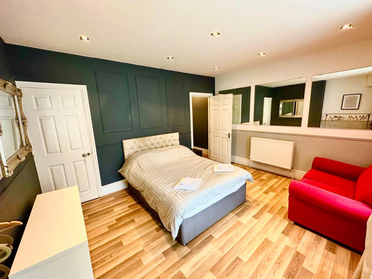 Adeamstays Provides Beautiful Centrally Located 1 And 2 Bed Apartments On Liverpools Boulevard Ngoại thất bức ảnh